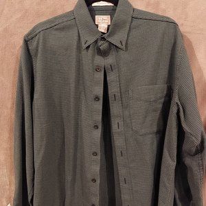 L.L. Bean Green button down shirt M